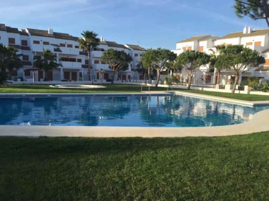 Precioso Apartamento A 700 M Del Mar Chiclana de la Frontera Ngoại thất bức ảnh