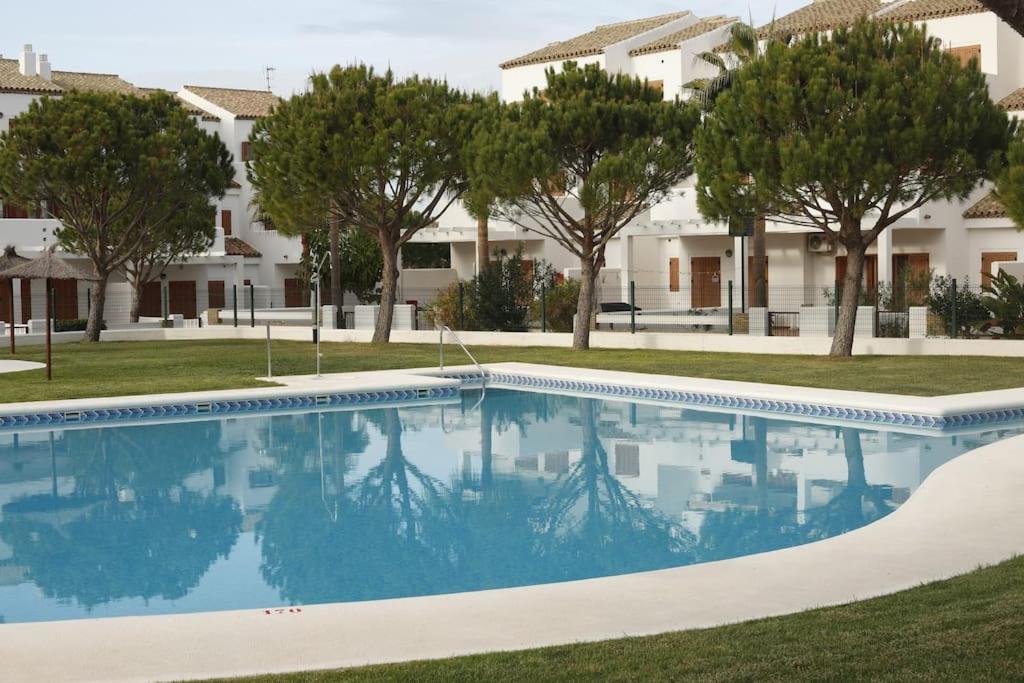 Precioso Apartamento A 700 M Del Mar Chiclana de la Frontera Ngoại thất bức ảnh